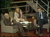 Imagen del programa de la cadena de televisión holandesa NOS, Proyecto internacional de filósofos, parte 4: Noam Chomsky y Michel Foucault, 1971.