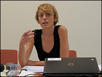 Silvia L. Gil durante su intervención en el seminario 'Agenciamientos contra-neoliberales: coaliciones micro-políticas desde el sida'